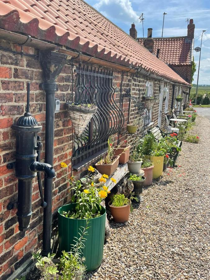 Yarm Cottages Sleeping 12 Kirklevington Zewnętrze zdjęcie